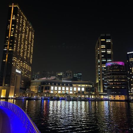 Private Gorgeous Room With Marina View With Shared Kitchen In Shared Apartment Dubai Exterior photo